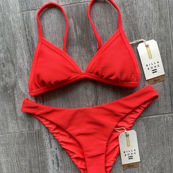 Billabong Other - 🔥🔥BILLABONG - TANLINES FIXED TRIANGLE HIKE SET🔥
